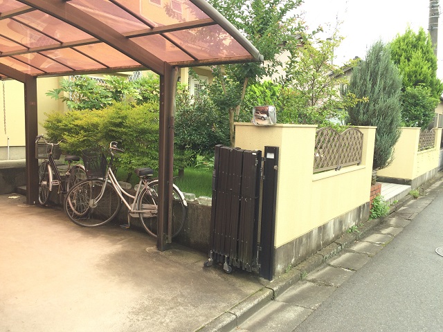 行田市の駐輪場のリガーデンのビフォー写真