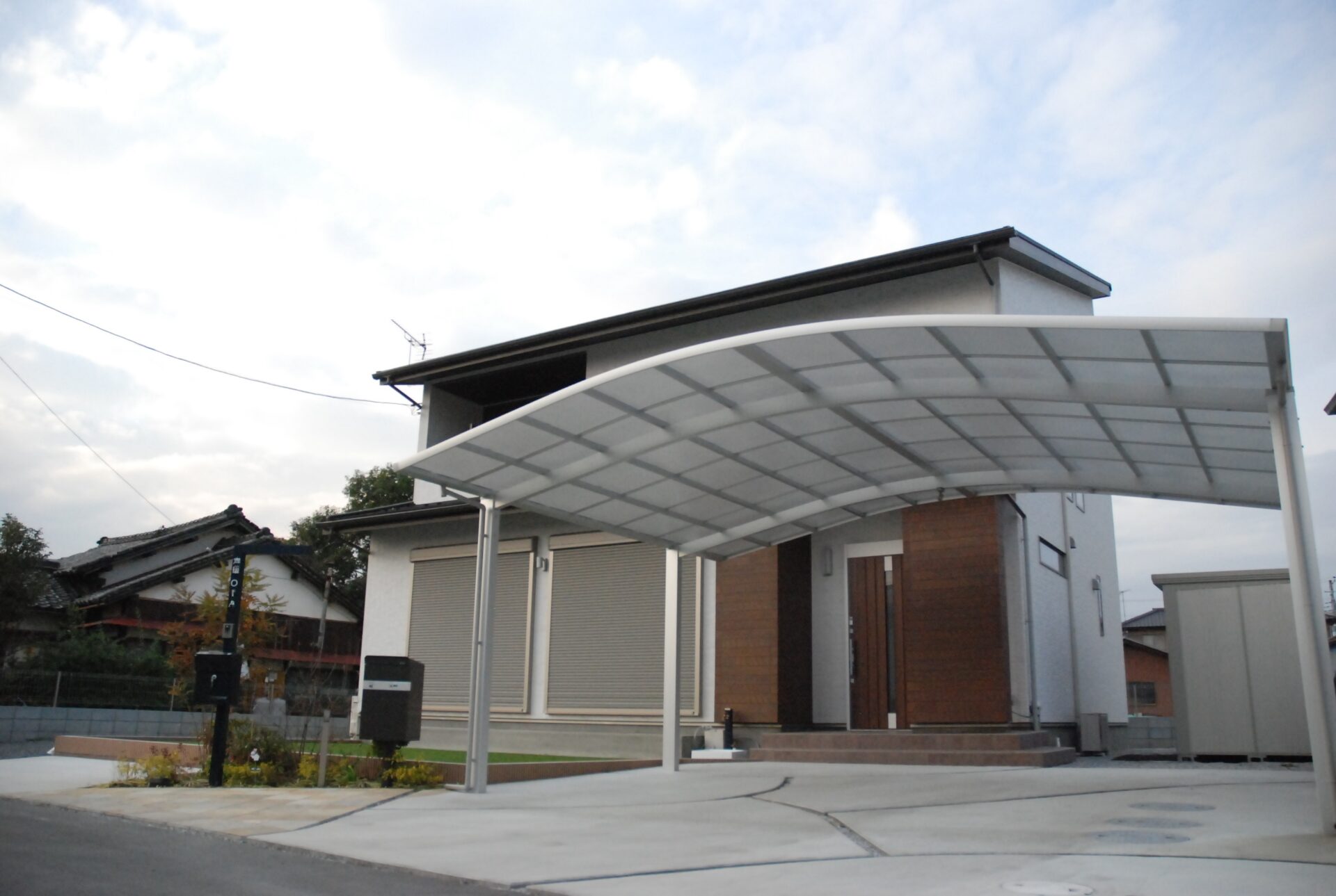 熊谷市　スマートエクステリア　ローメンテで快適なお庭