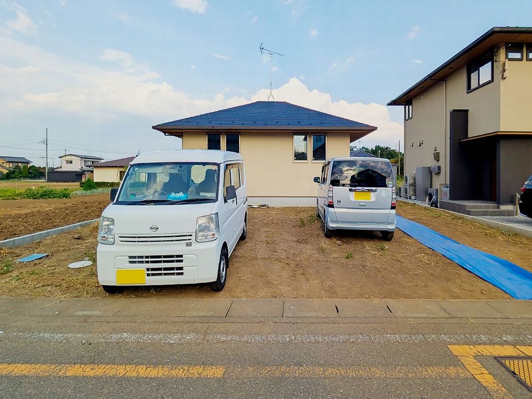 東松山市 機能的な設計の中に、素材の質感と光の陰影が静かに息づくエクステリア